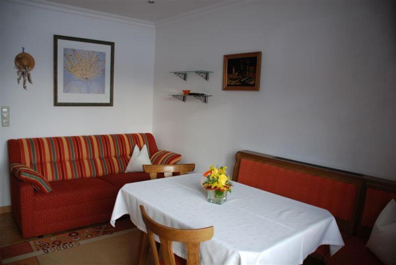 Landhaus Gertrude Eder Leogang Zimmer foto