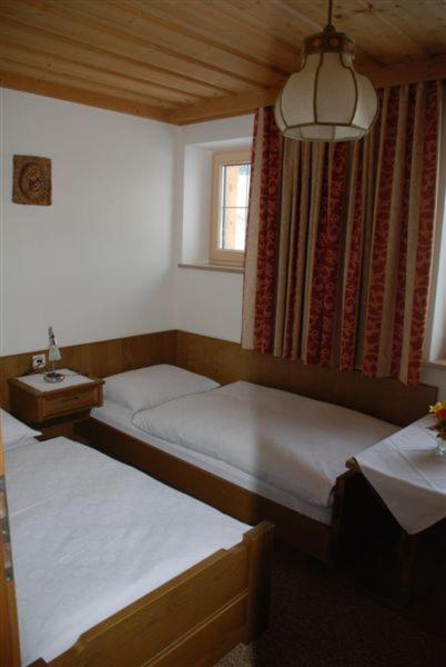 Landhaus Gertrude Eder Leogang Zimmer foto