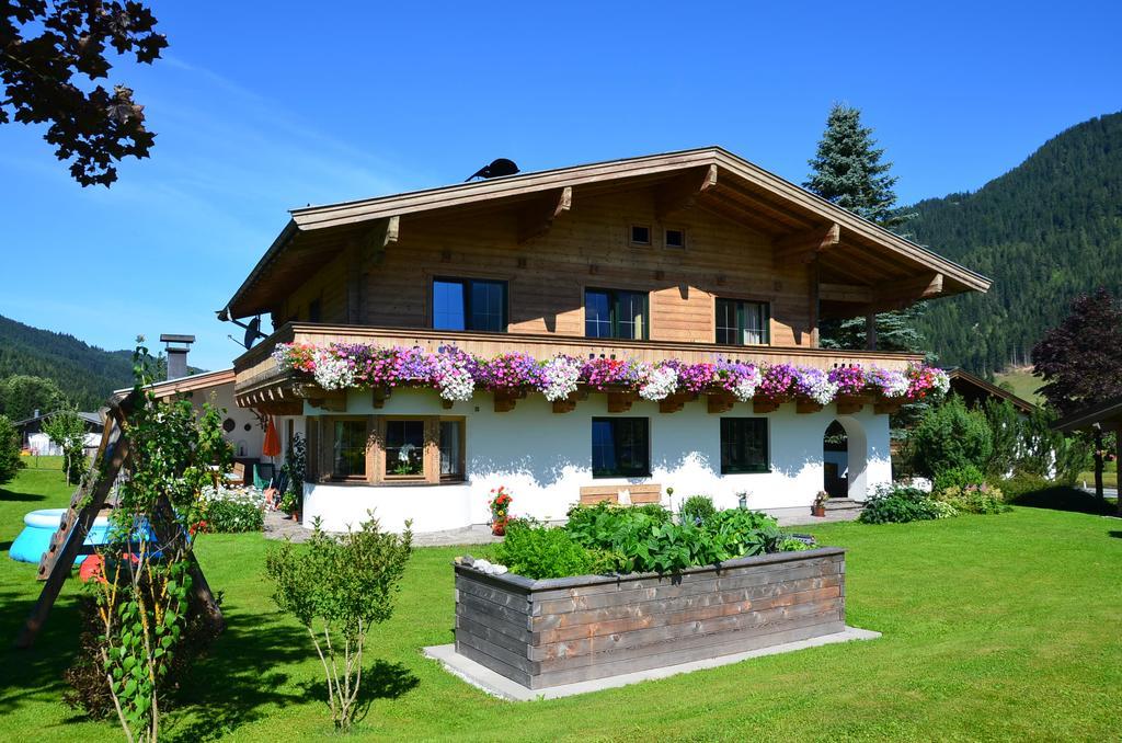 Landhaus Gertrude Eder Leogang Zimmer foto